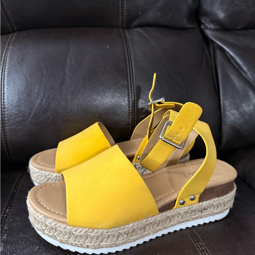 Soda Yellow Espadrille Sandals